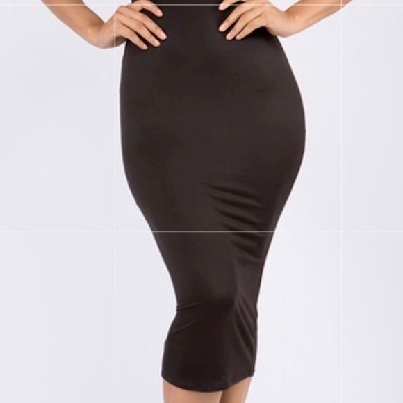 Black Dress. New - Picture 2 of 2